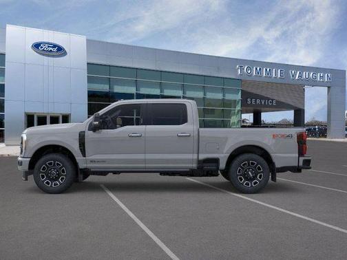Avalanche 2026 Ford F-250 Platinum
