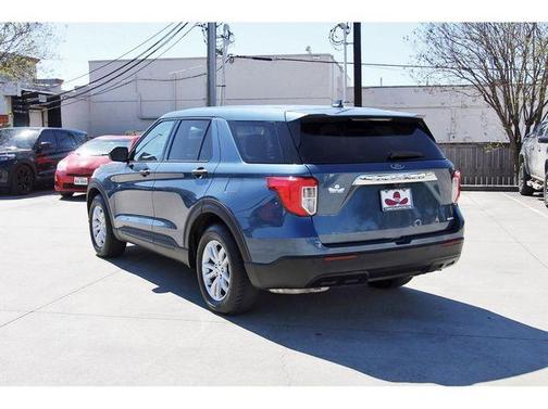 2020 Ford Explorer Base