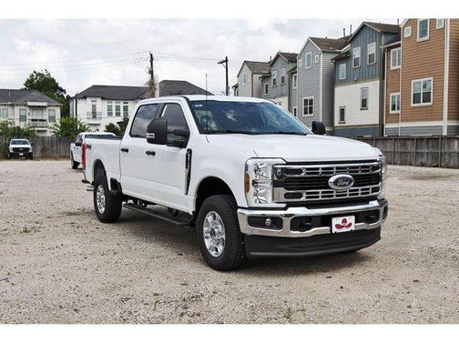 Oxford White 2026 Ford F-250 XLT