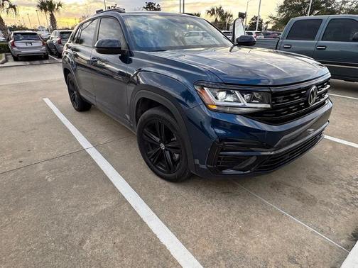 2023 Volkswagen Atlas Cross Sport 2.0T SEL