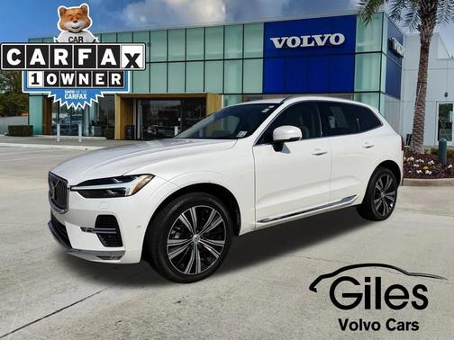 2022 Volvo XC60 B5 Inscription