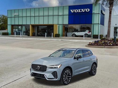 2026 Volvo XC60 B5 Ultra