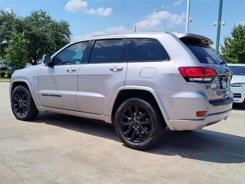 2019 Jeep Grand Cherokee Altitude