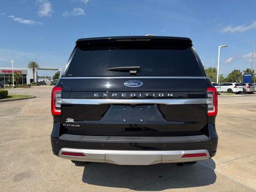 Agate Black Metallic 2023 Ford Expedition Platinum
