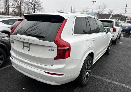 2023 Volvo XC90 B5 Core