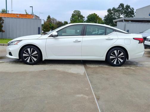 2021 Nissan Altima 2.5 SV