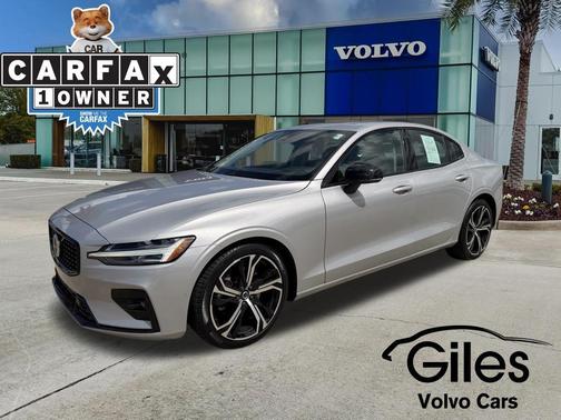 Silver Dawn 2025 Volvo S60 B5 Core