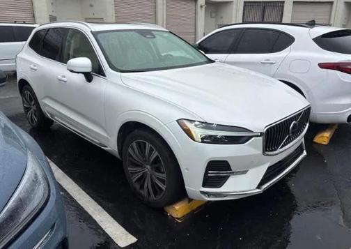 2023 Volvo XC60 B5 Plus Bright Theme