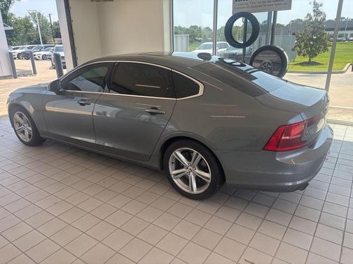 Osmium Gray 2018 Volvo S90 T5 Momentum