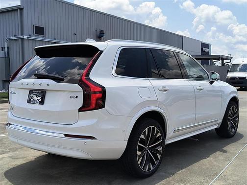 2026 Volvo XC90 B6 Ultra 7-Seater