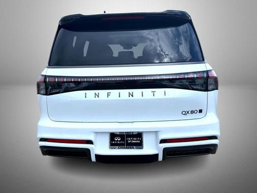 Radiant White/Black Obsidian 2026 INFINITI QX80 AUTOGRAPH AWD