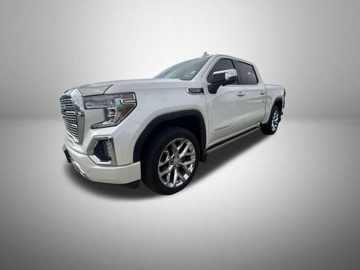 White Frost Tricoat 2019 GMC Sierra 1500 Denali