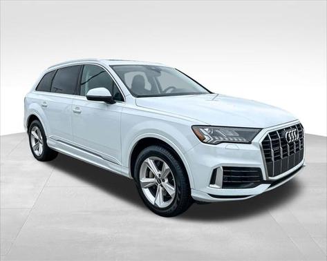 2023 Audi Q7 55 Premium