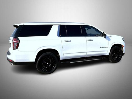 2024 Chevrolet Suburban 4WD High Country
