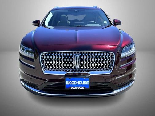 Burgundy Velvet Metallic Tinted Clearcoat 2023 Lincoln Nautilus Reserve