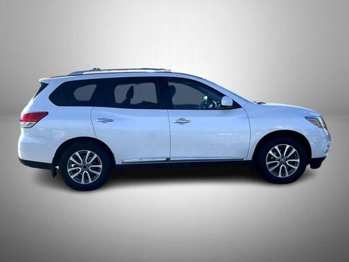2015 Nissan Pathfinder SL