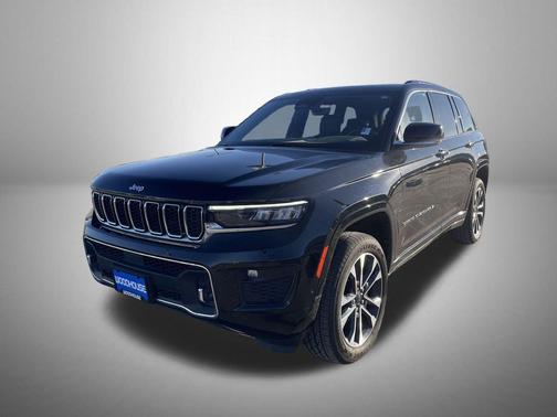 2022 Jeep Grand Cherokee Overland