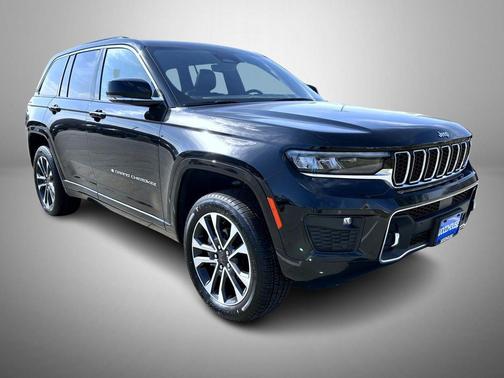 2022 Jeep Grand Cherokee Overland