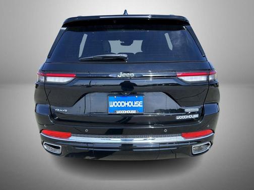 2022 Jeep Grand Cherokee Overland