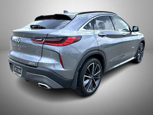 2023 INFINITI QX55 LUXE
