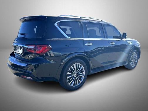 2018 INFINITI QX80 Base