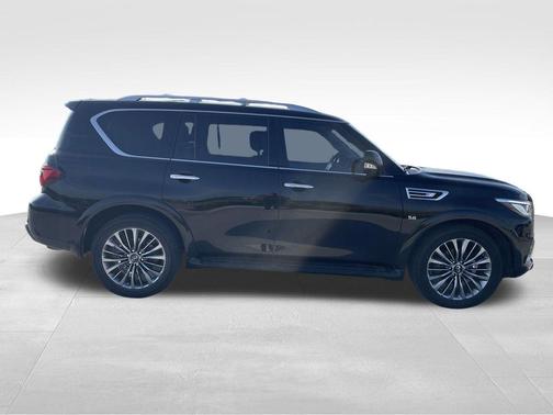 2018 INFINITI QX80 Base