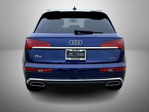 2022 Audi Q5 45 S line Premium Plus