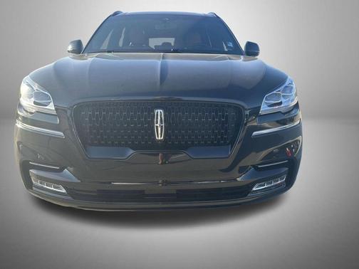 Infinite Black Metallic Clearcoat 2024 Lincoln Aviator Black Label AWD