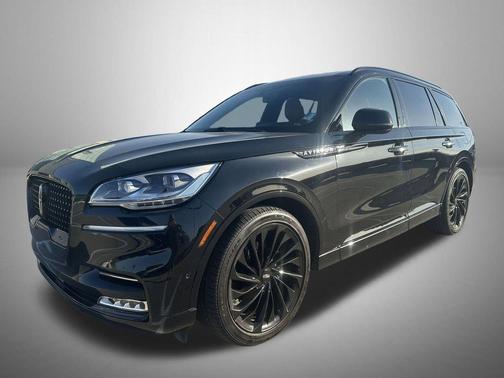Infinite Black Metallic Clearcoat 2024 Lincoln Aviator Black Label AWD