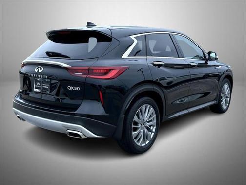 2025 INFINITI QX50 Pure AWD