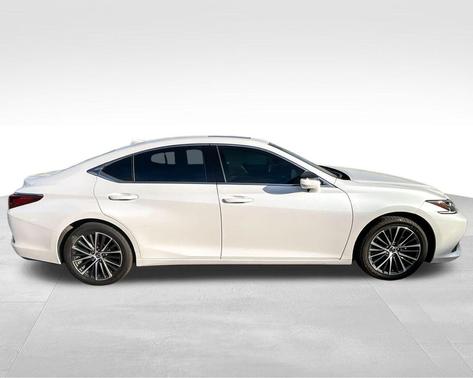 2023 Lexus ES 350 Base