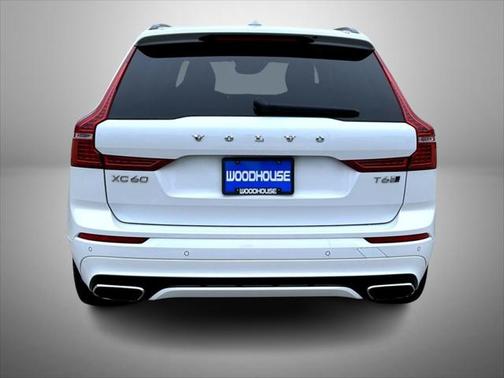 2020 Volvo XC60 T6 R-Design