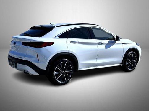 2025 INFINITI QX55 LUXE