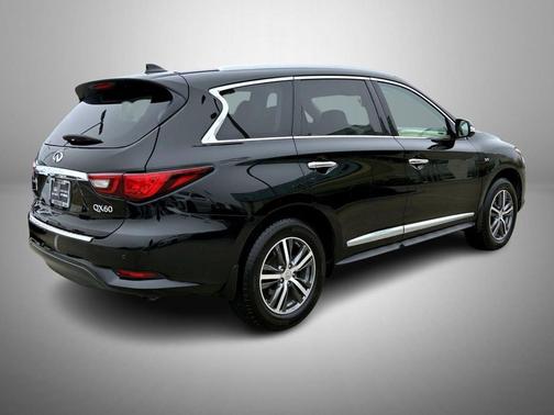 2018 INFINITI QX60 Base