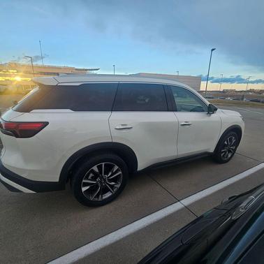 2022 INFINITI QX60 Luxe