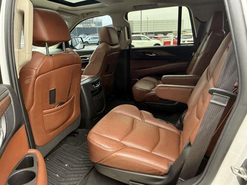 2017 Cadillac Escalade Premium Luxury