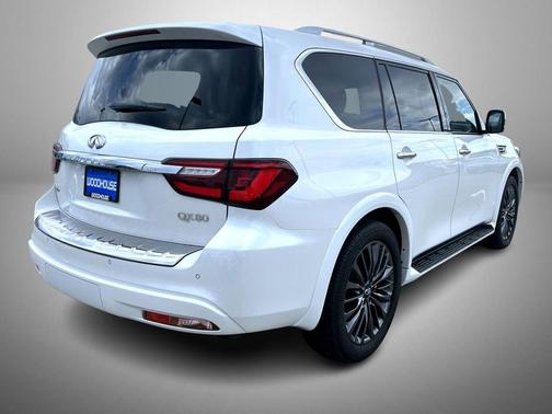 Moonstone White 2022 INFINITI QX80 SENSORY AWD