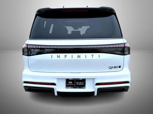 Radiant White/Black Obsidian 2026 INFINITI QX80 AUTOGRAPH AWD