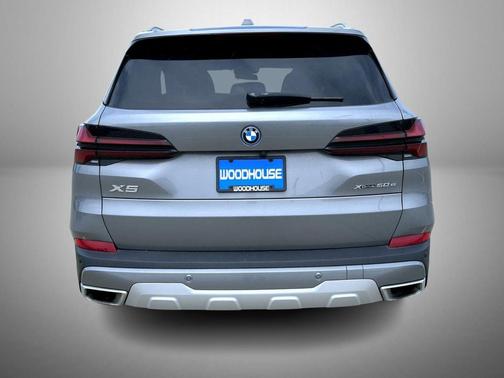 Gray 2025 BMW X5 PHEV xDrive50e