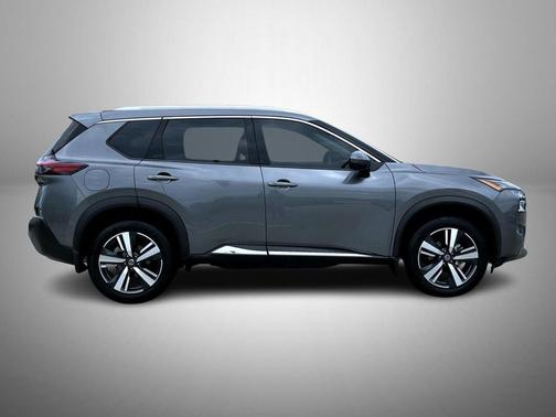 Gun Metallic 2021 Nissan Rogue SL
