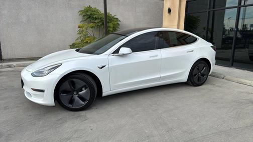 2018 Tesla Model 3 Mid Range