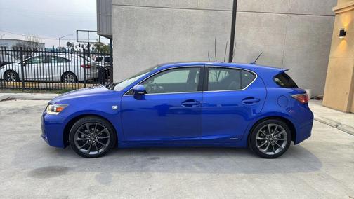 2012 Lexus CT 200h Base