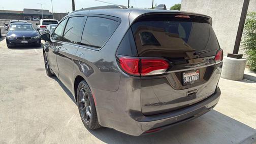2019 Chrysler Pacifica Touring-L Plus