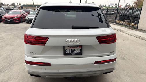 2019 Audi Q7 55 Prestige