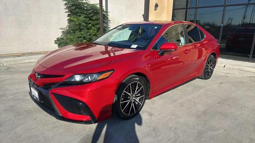 2021 Toyota Camry SE