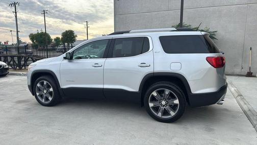 2017 GMC Acadia SLT-2