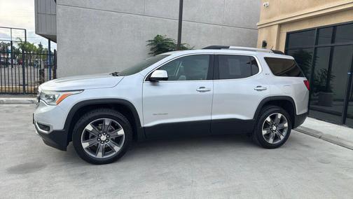 2017 GMC Acadia SLT-2
