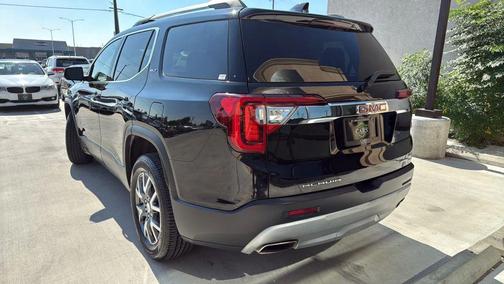 2023 GMC Acadia AWD SLT