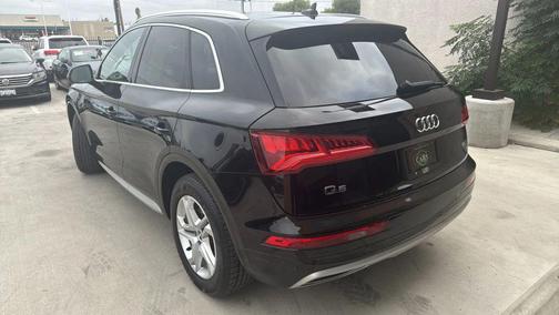 2018 Audi Q5 2.0T Tech Premium