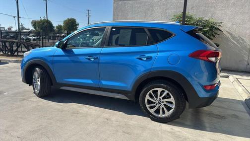 2018 Hyundai TUCSON SEL